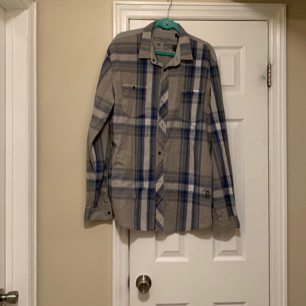 New with tags. Blue checkered shirt